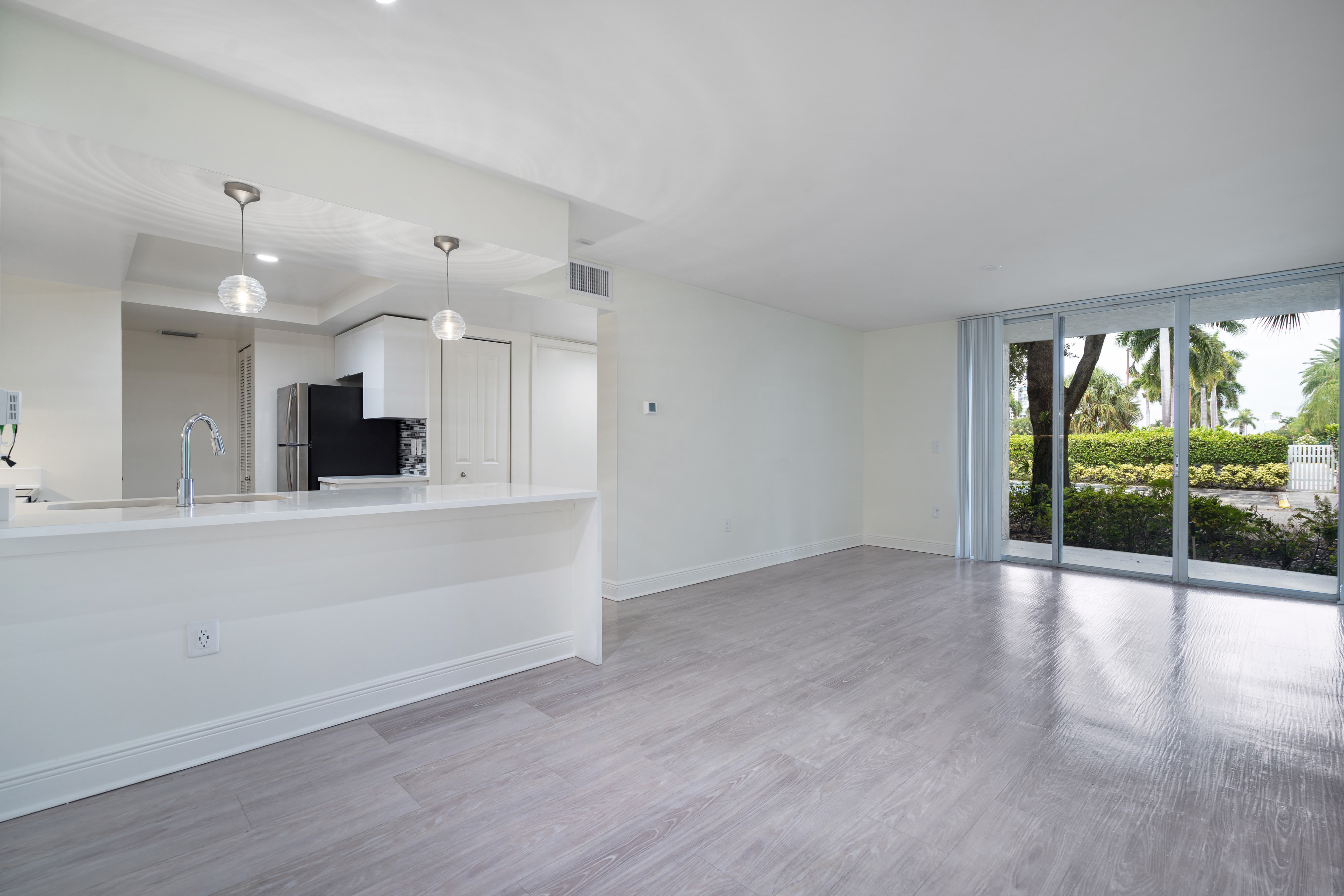 Waterways Village Apartments – photo 3
