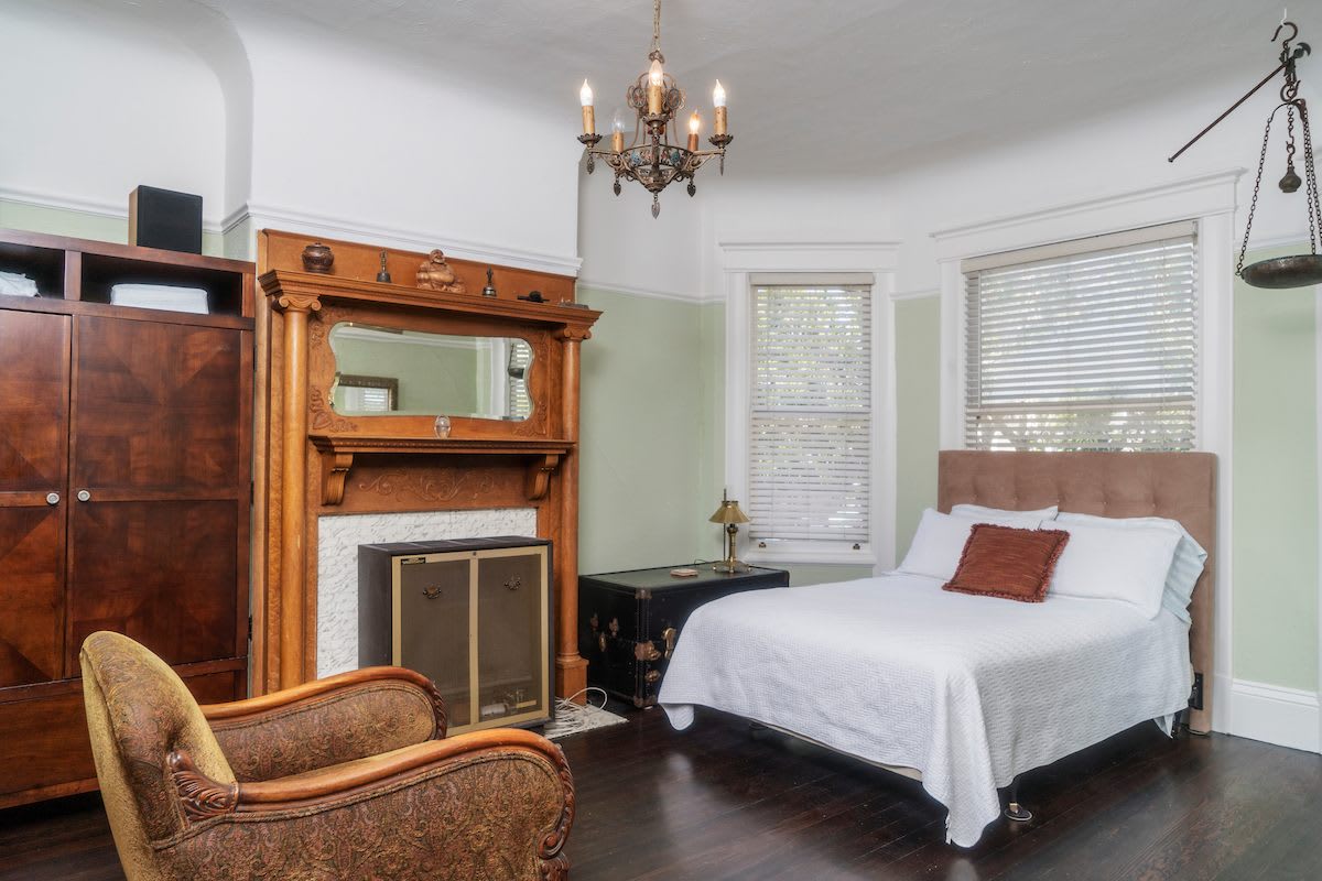 1035 Noe Street – photo 3