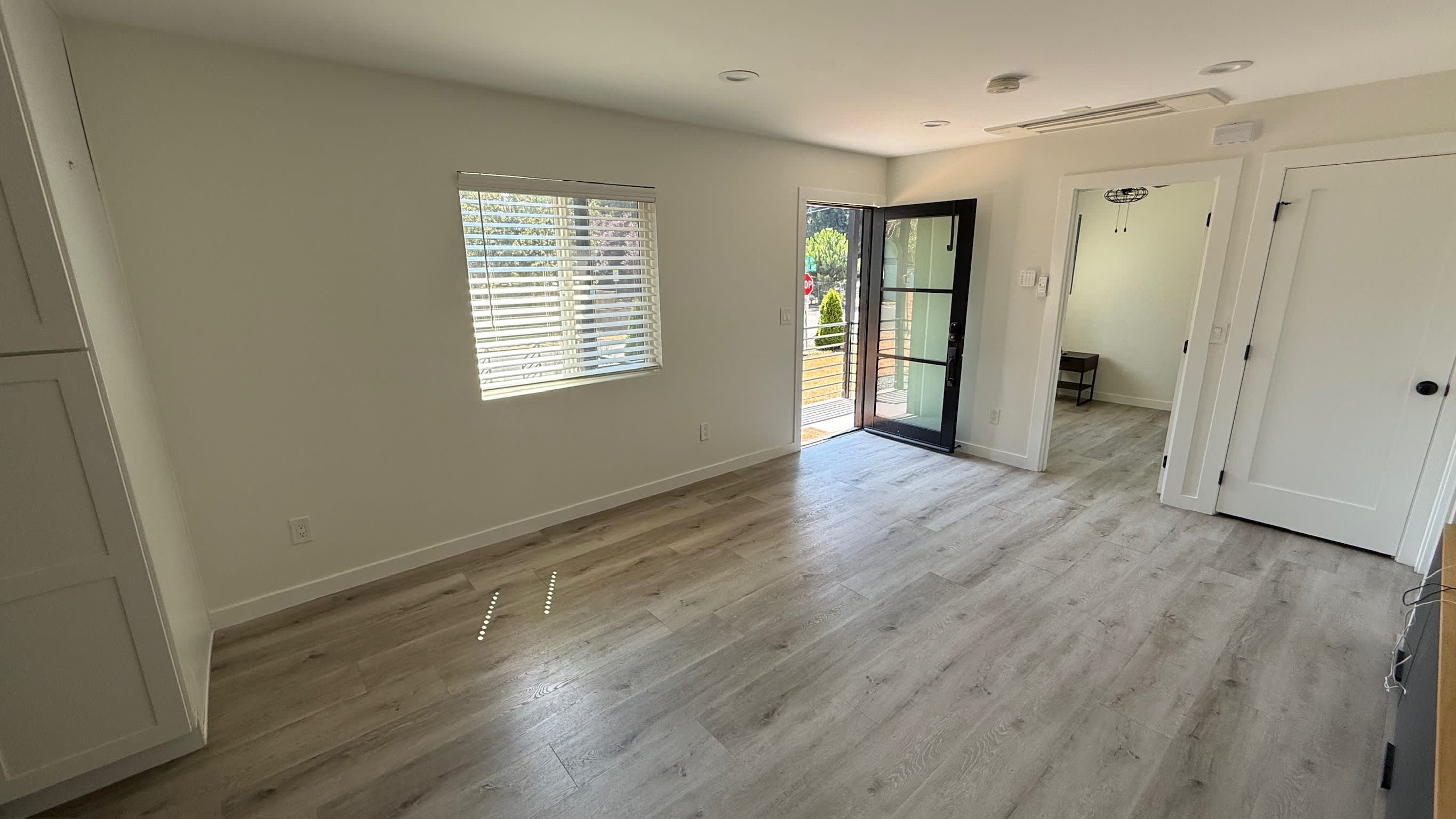 16004 25Th Avenue Northeast – photo 3