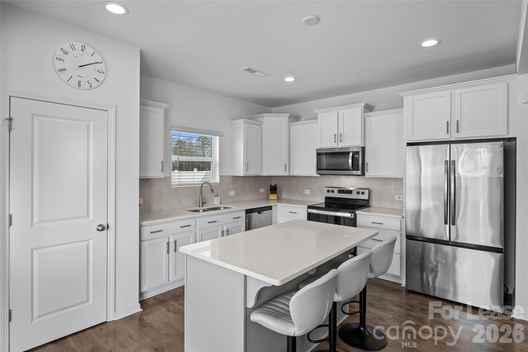 2502 Waverly Drive – photo 2