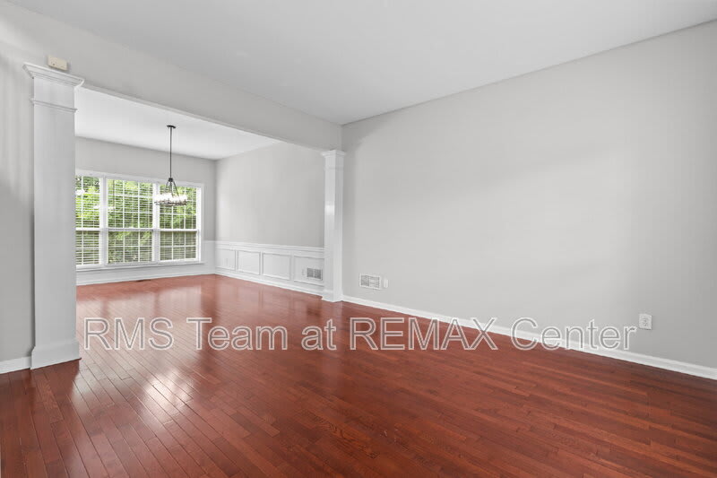 2315 Hiawassee Dr – photo 4
