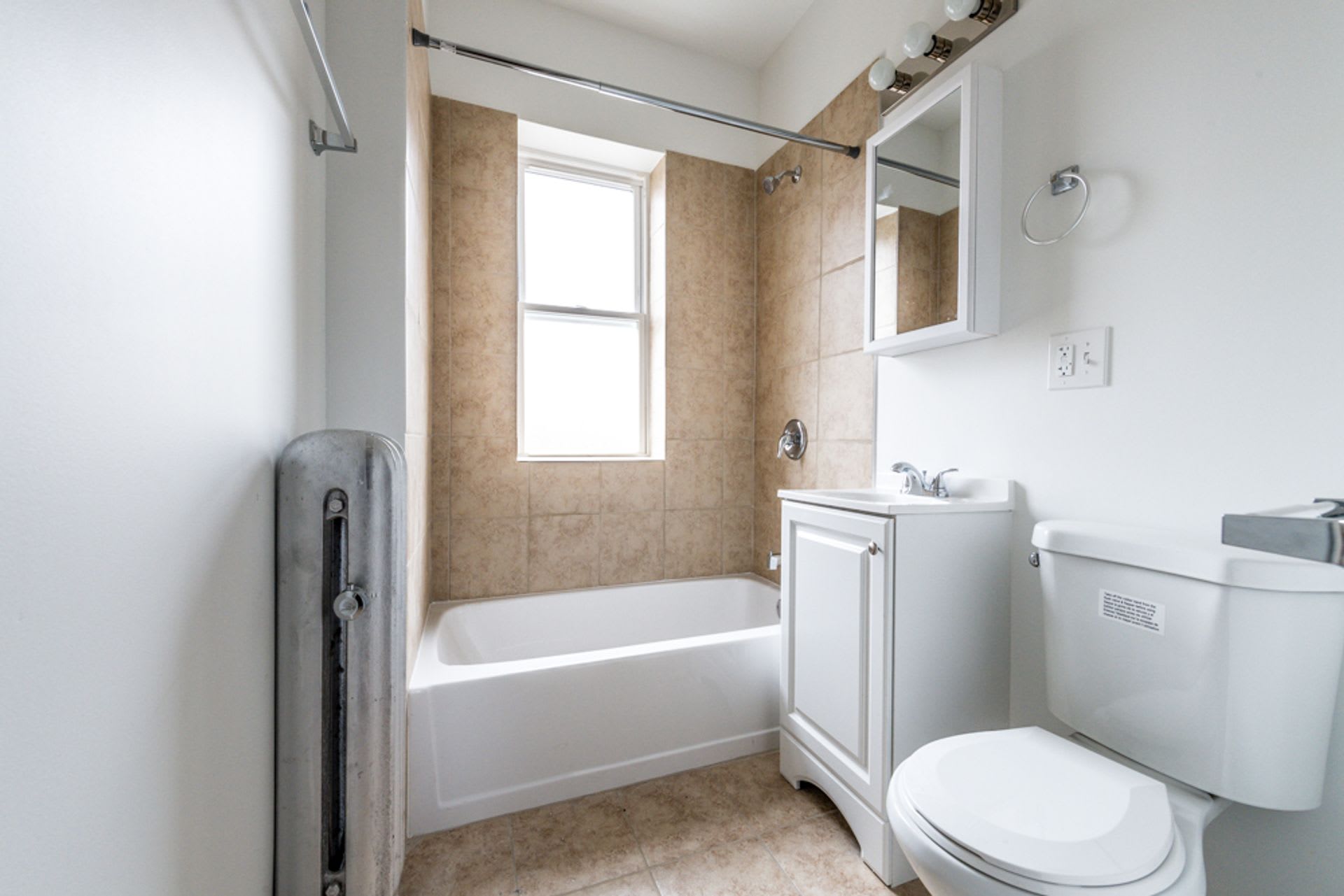 8259 S Elizabeth St – photo 4