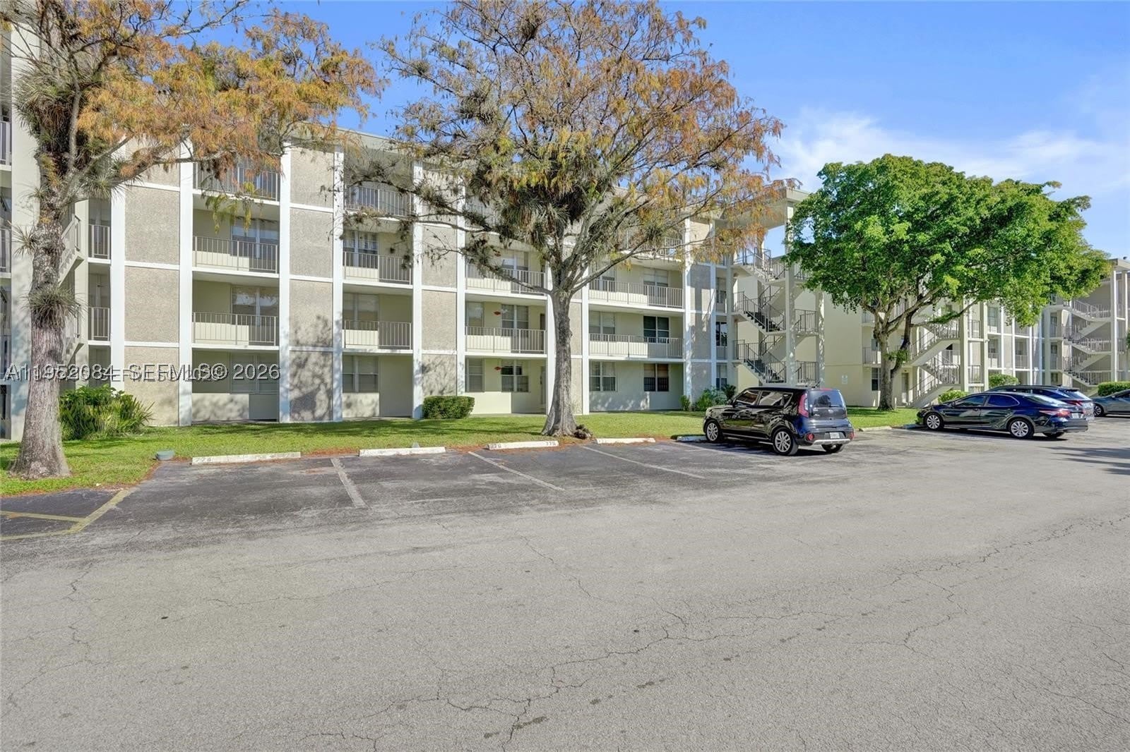 2999 Nw 48Th Ave – photo 2
