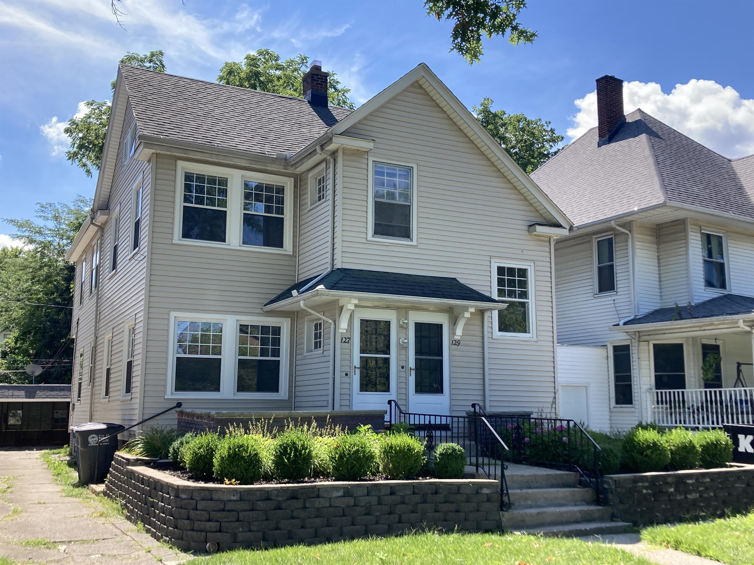 127 University Boulevard Lower – photo 1