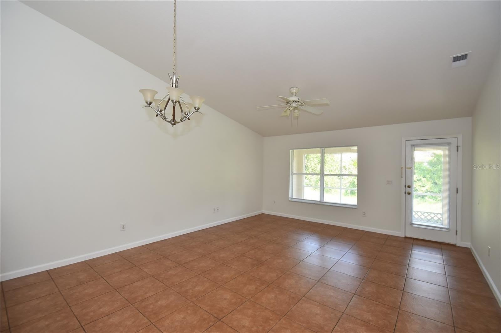 30 ETON Lane – photo 5