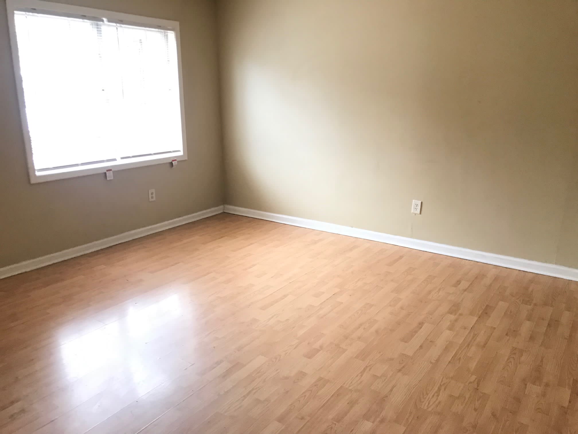 681 Northaven Dr – photo 3