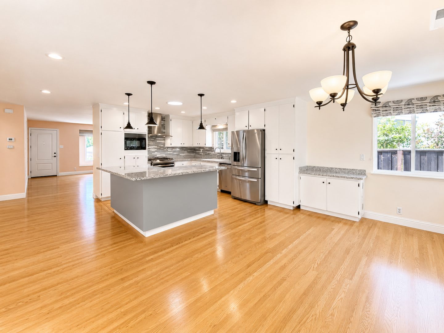 Gorgeous 3 Bedroom 2 Bath Home with Spectacular Curb Appeal! – photo 5