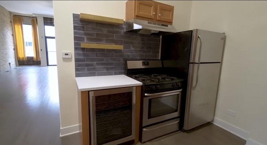 2057 W Dickens Ave – photo 4