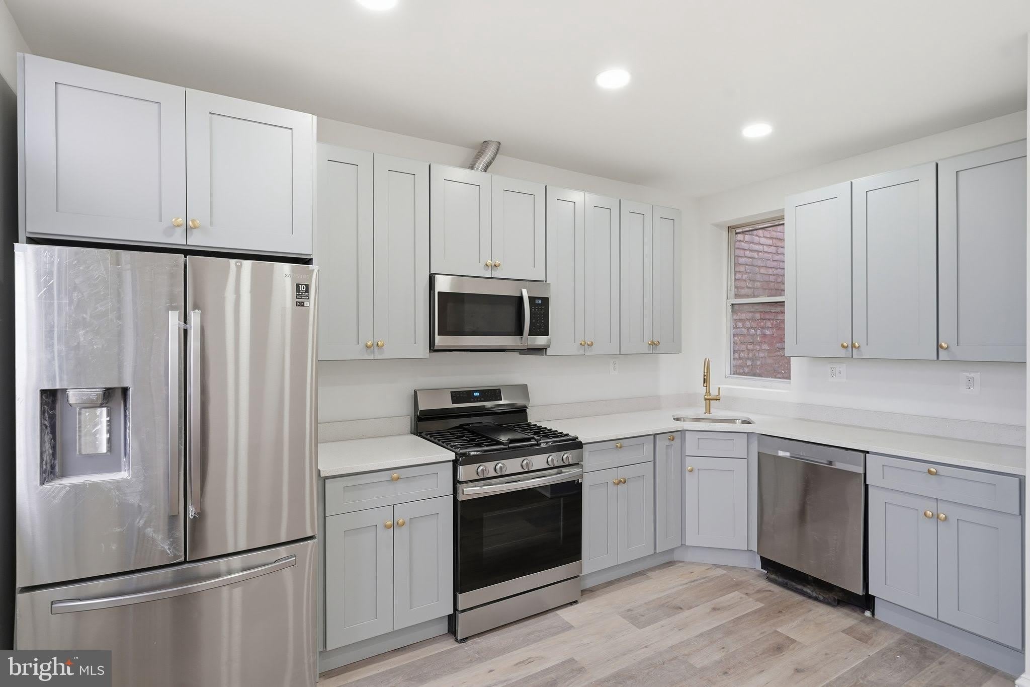 2032 N CAPITOL Street NW – photo 2