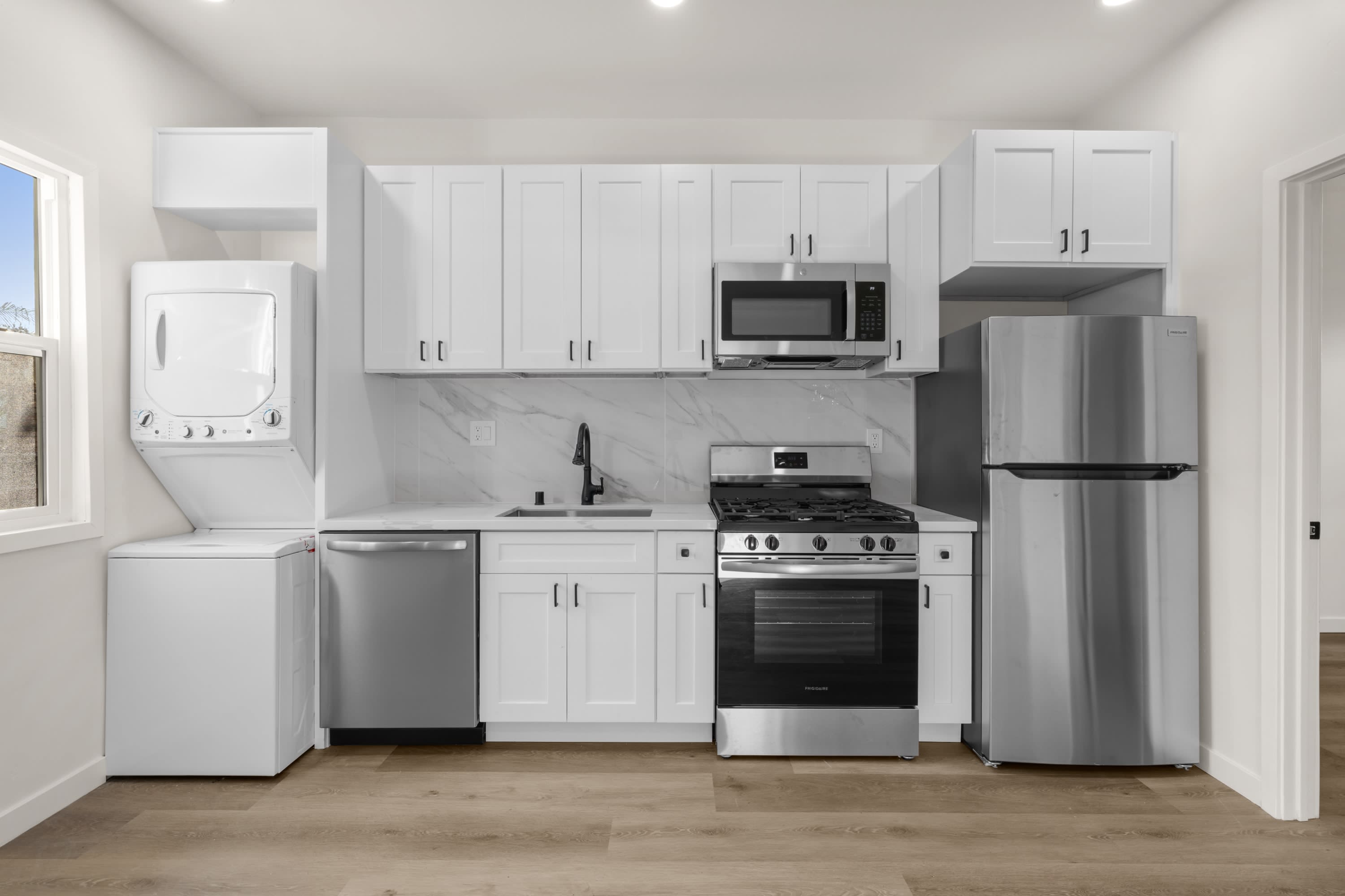 3763 Arnold Ave – photo 2