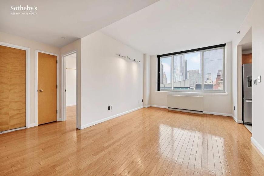 520 West 23rd Street – photo 2