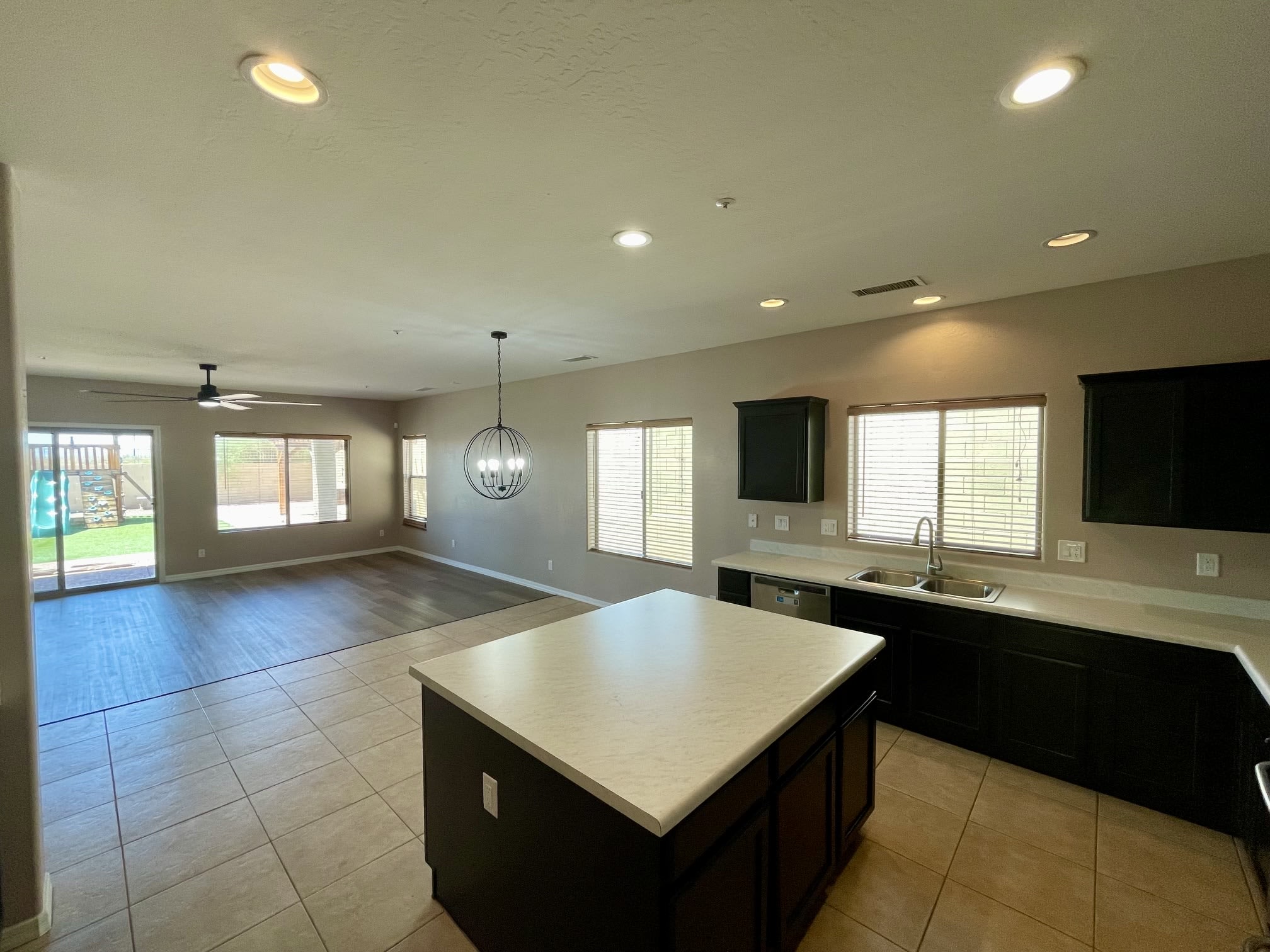 4138 N 298th Ln – photo 3