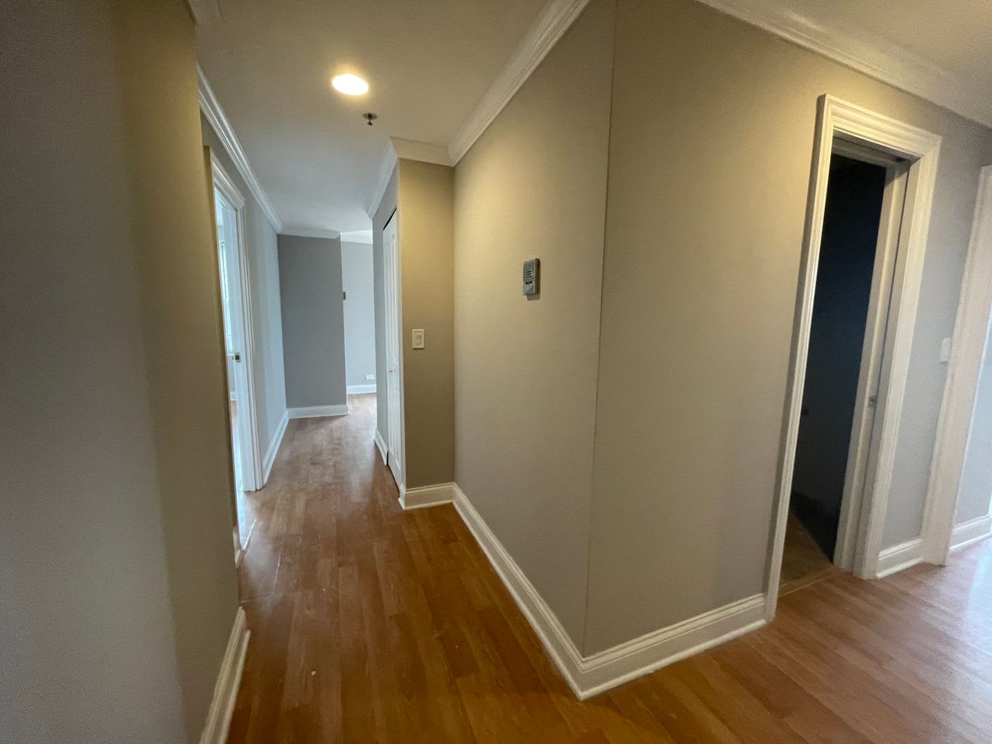 10 N Sheridan Rd – photo 3