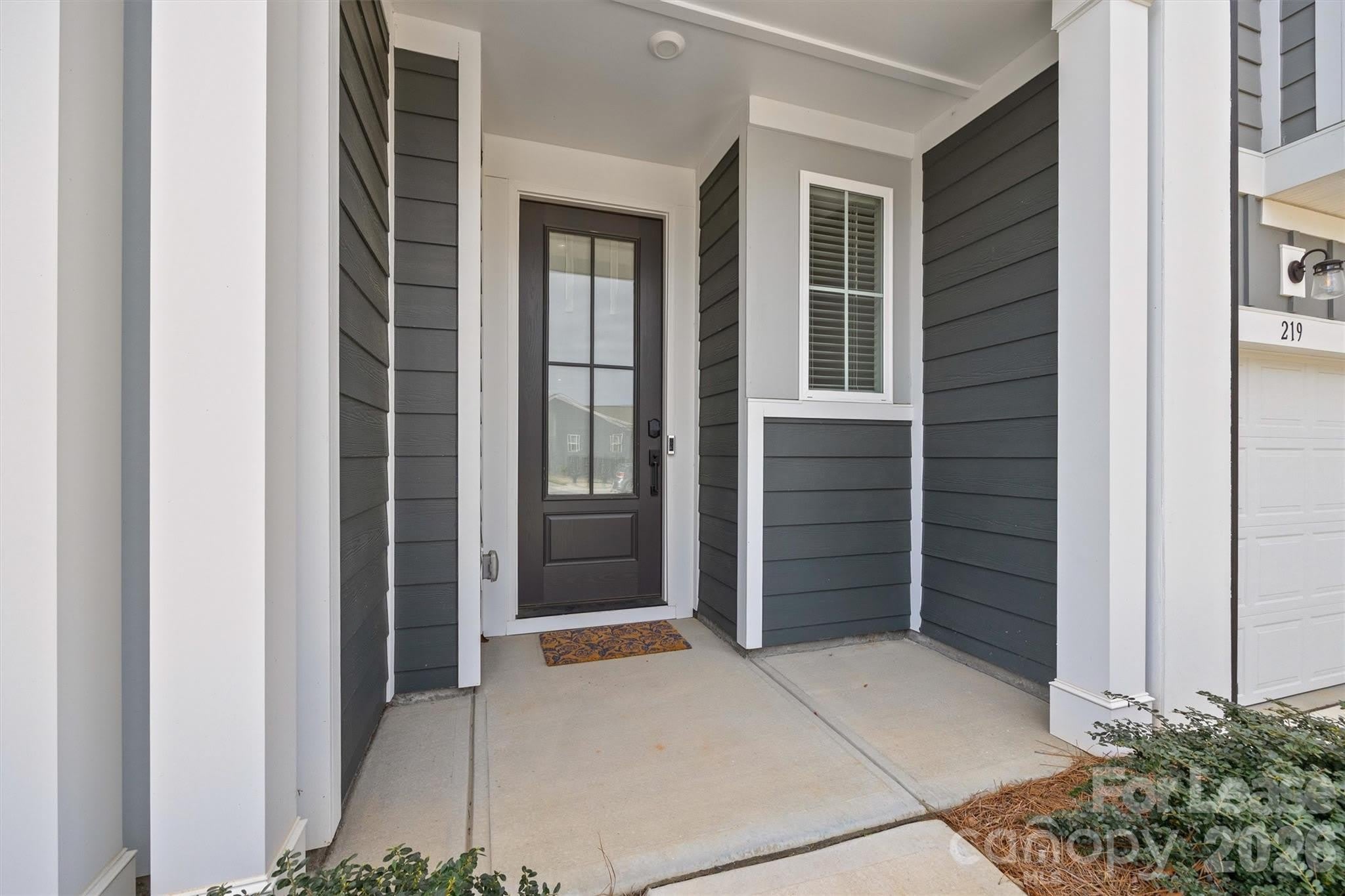 217 Brooks Springs Drive – photo 3