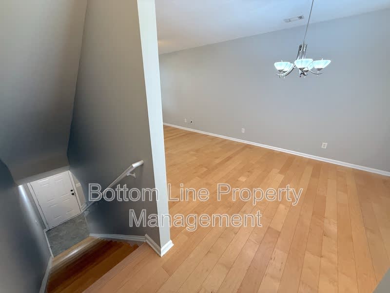 1131 ILana Court – photo 5