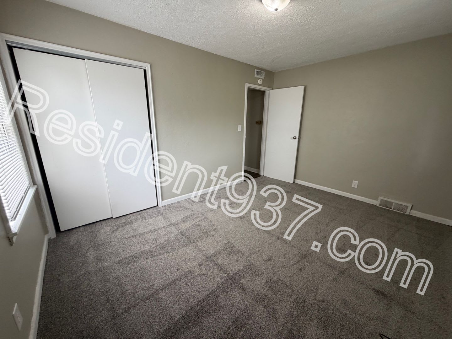 3 bed 1 bath home – photo 5