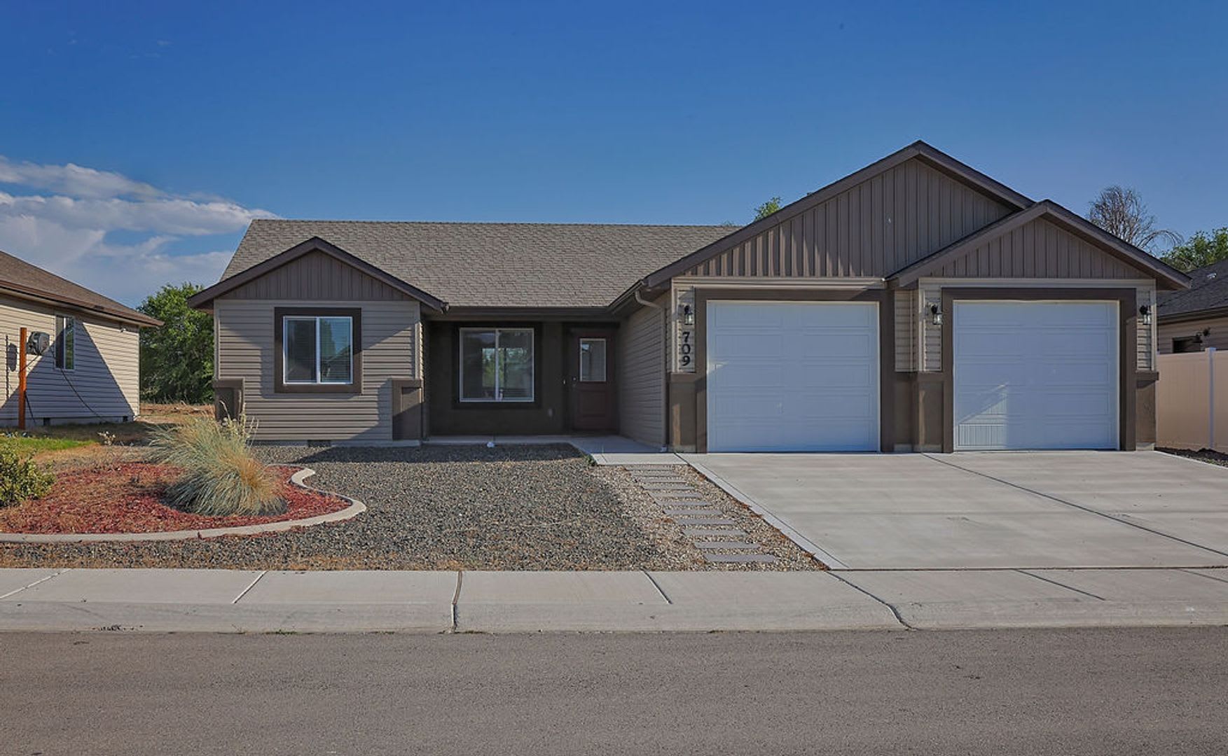 709 E Ave K – photo 1