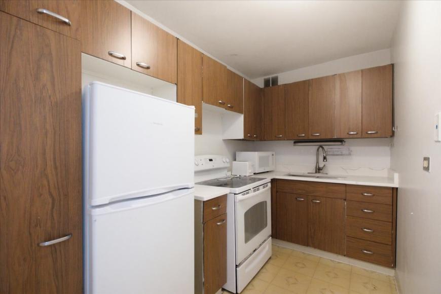 1700 E 56Th St – photo 2