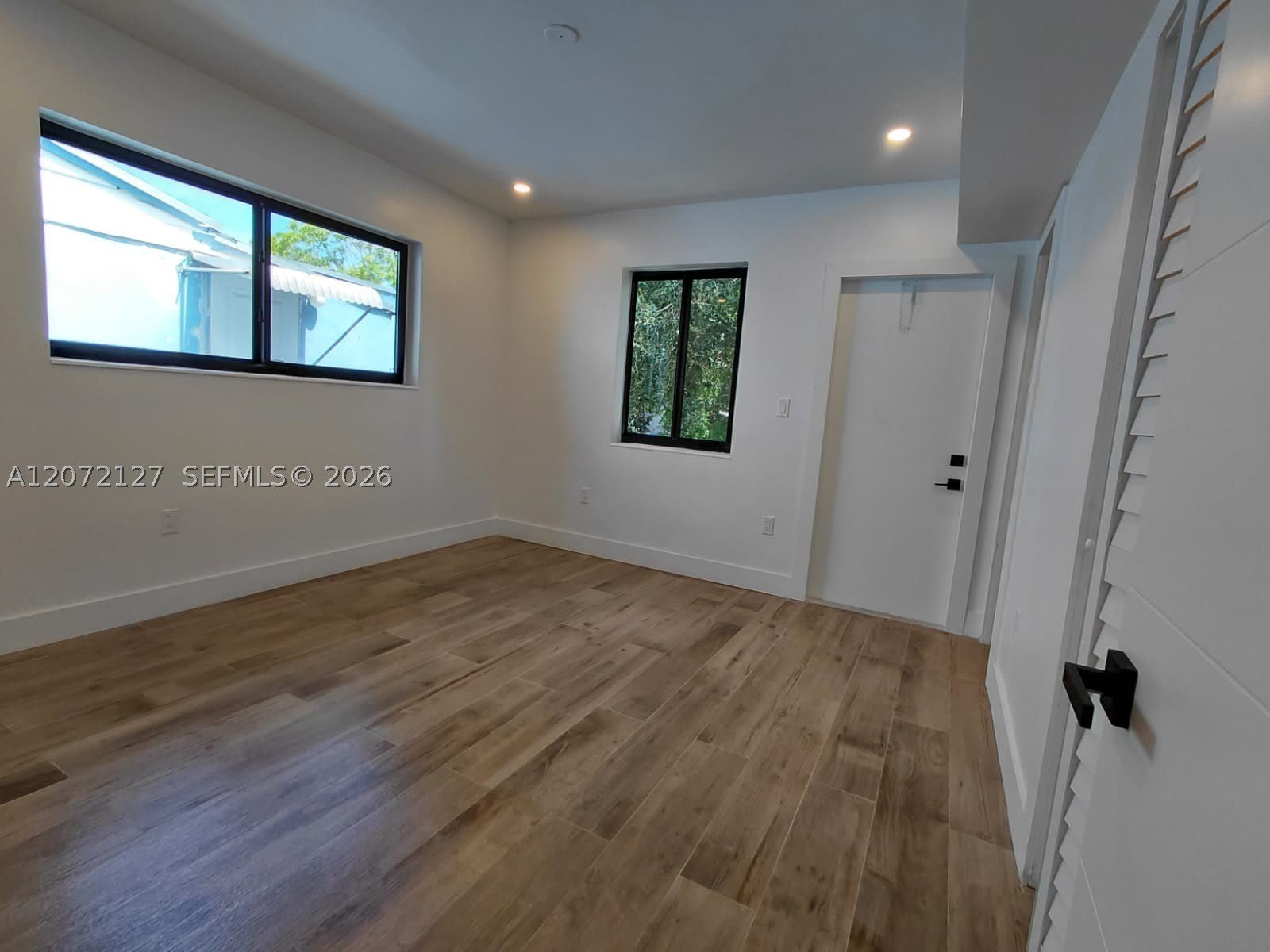 1430 NW 45th St – photo 4
