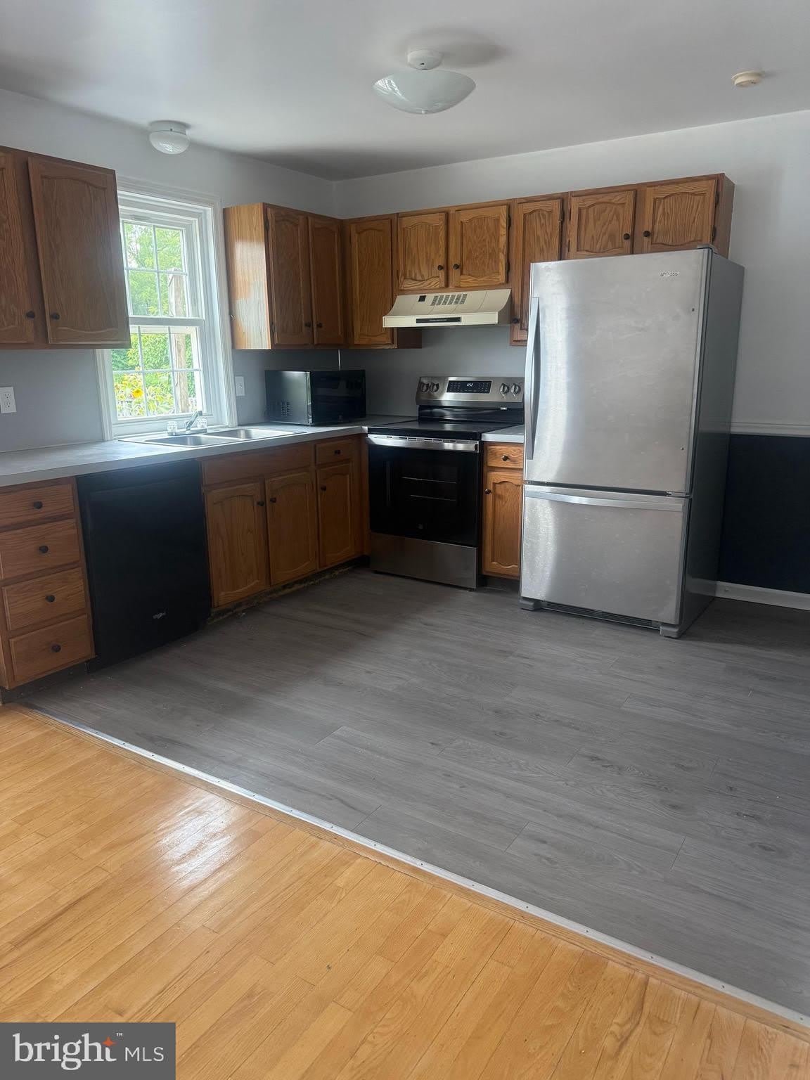 48 PENNWICK Drive – photo 3