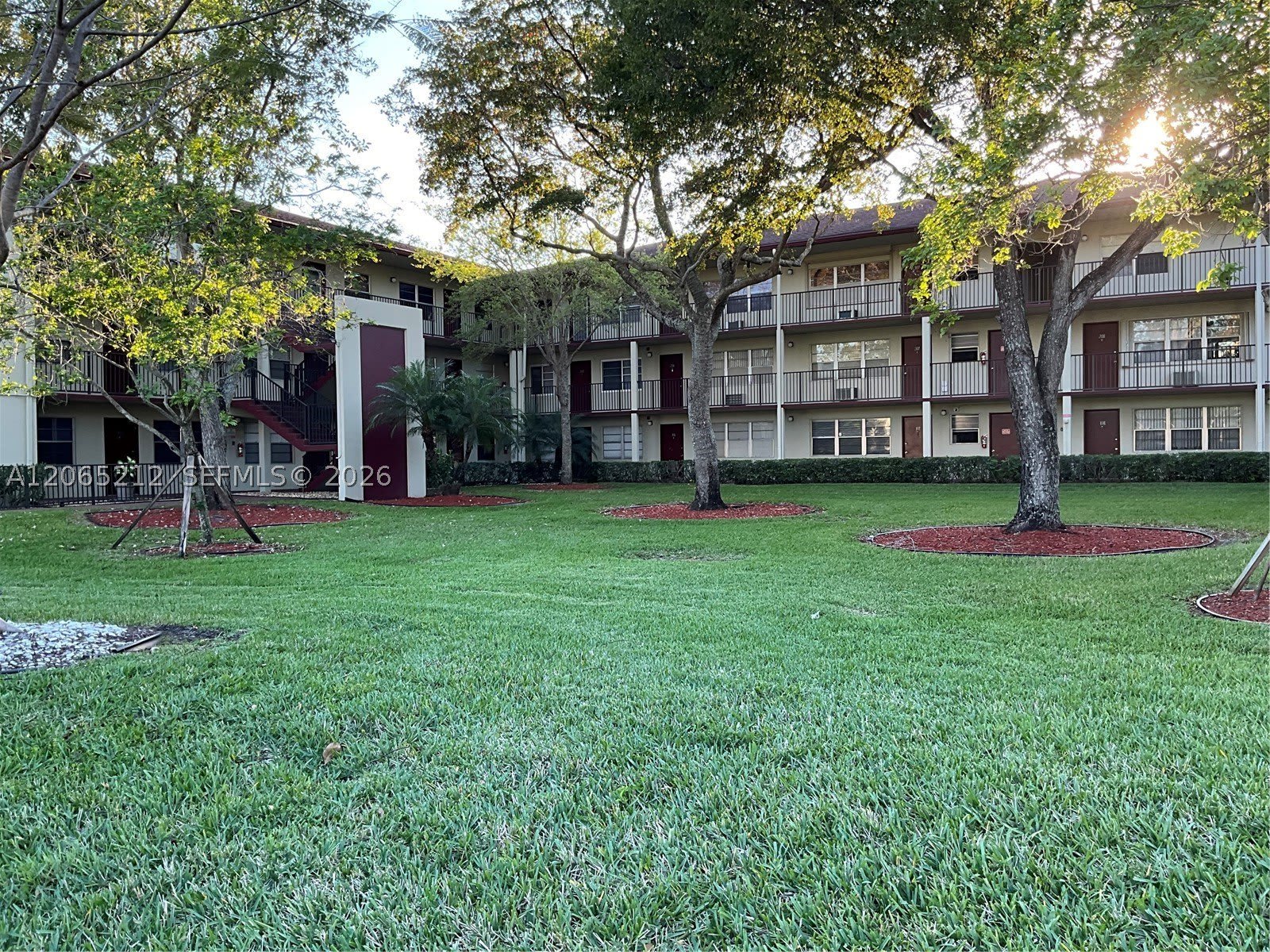150 SW 134th Way – photo 1