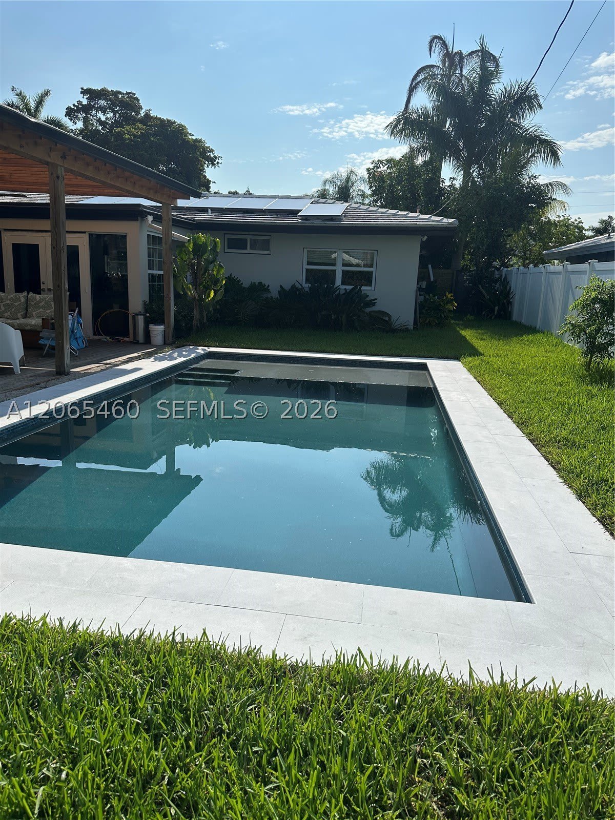 1251 SW 11th Ter – photo 5