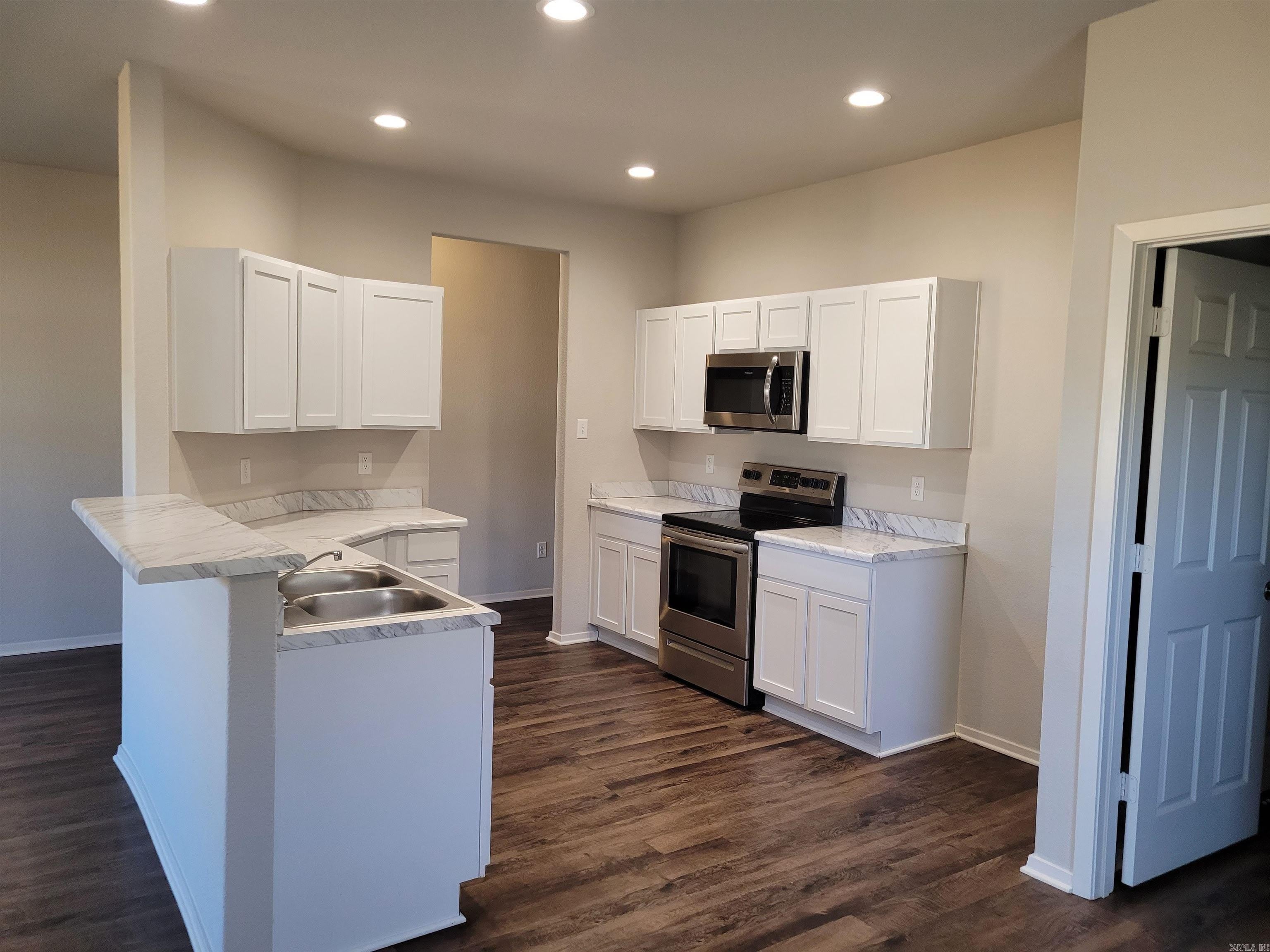 112 Harvest Drive – photo 5