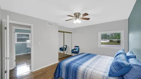 8726 Lakewood Avenue – photo 5