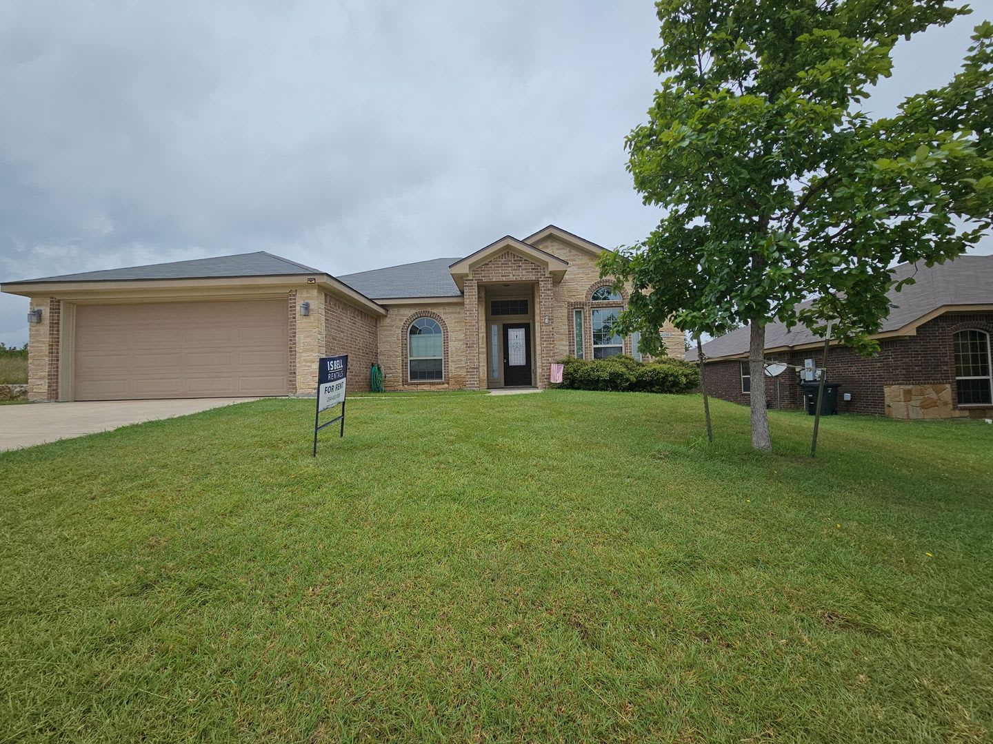 Back To School Rent Special 250 Gift Card Available Now – photo 2