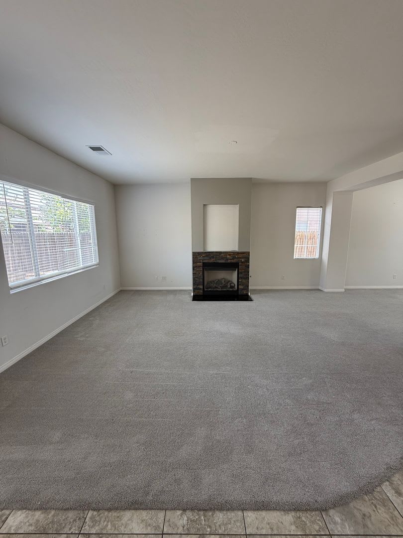 Stylish Southwest Bakersfield Home with Downstairs Office and Spacious Layout – photo 3