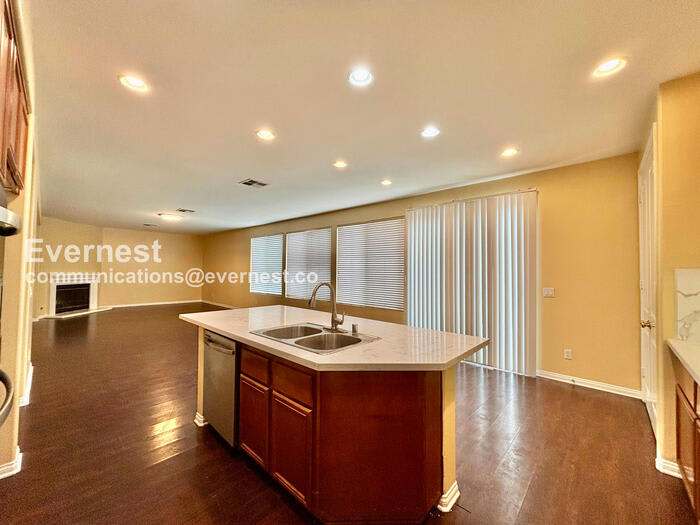 40495 Charleston Street – photo 4