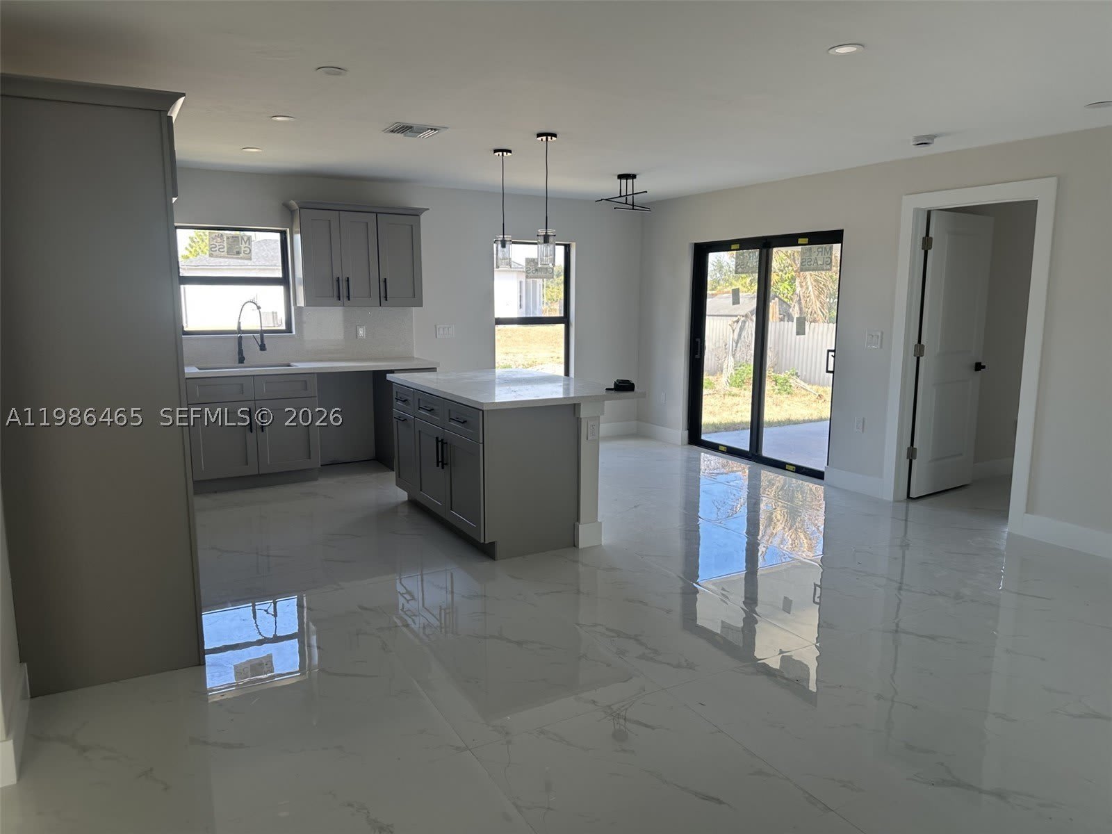 712 EUSTON AVENUE S – photo 5