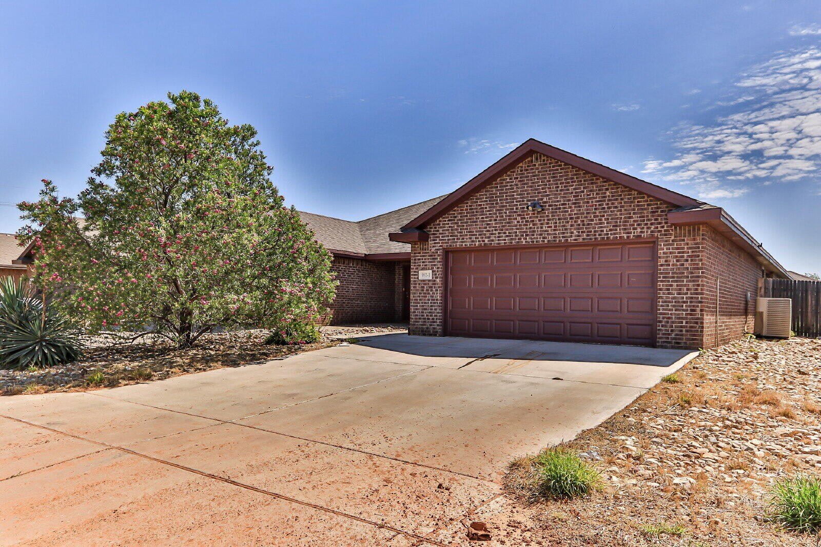 9805 Avenue V – photo 1