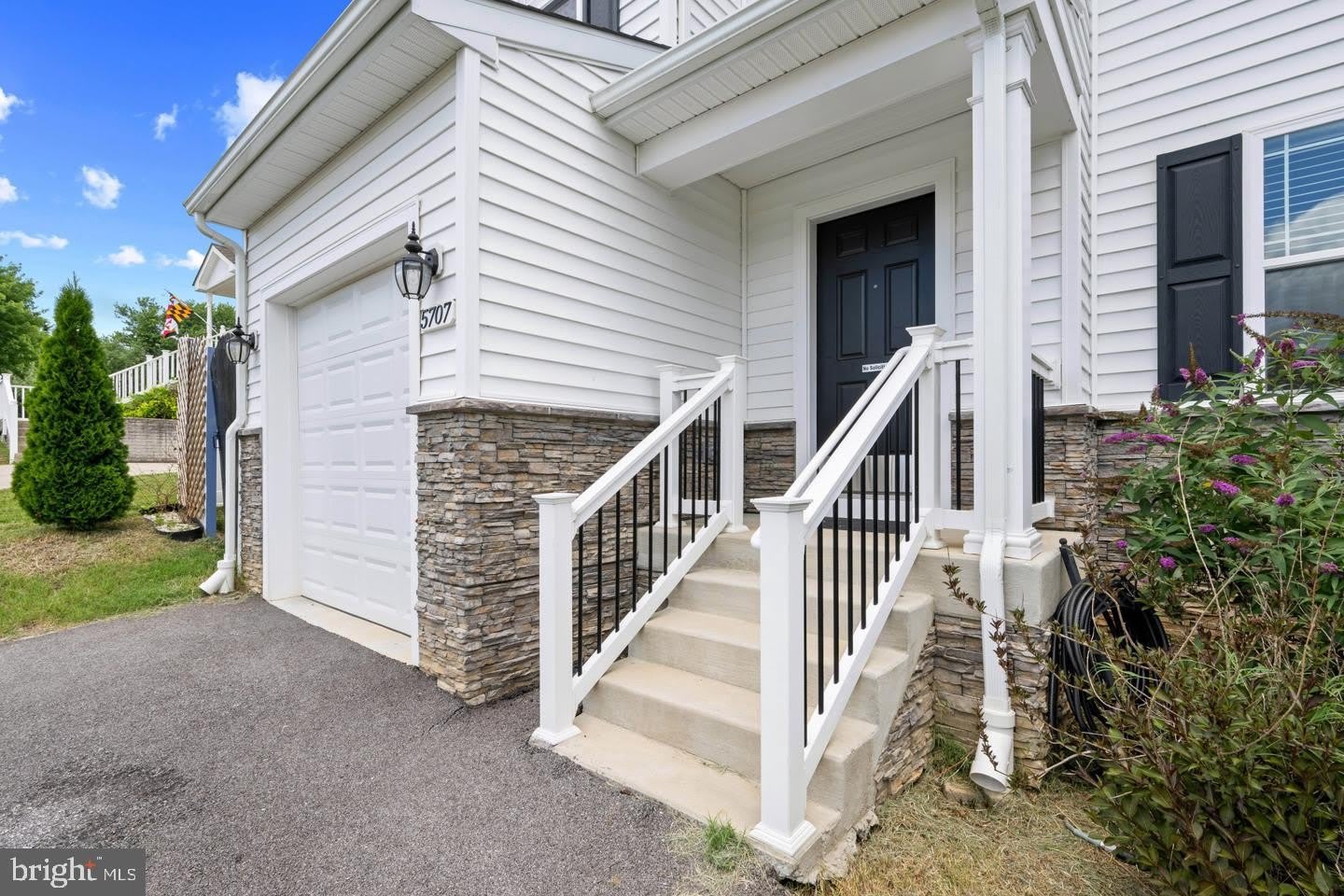 5707 LOWELL Street – photo 3