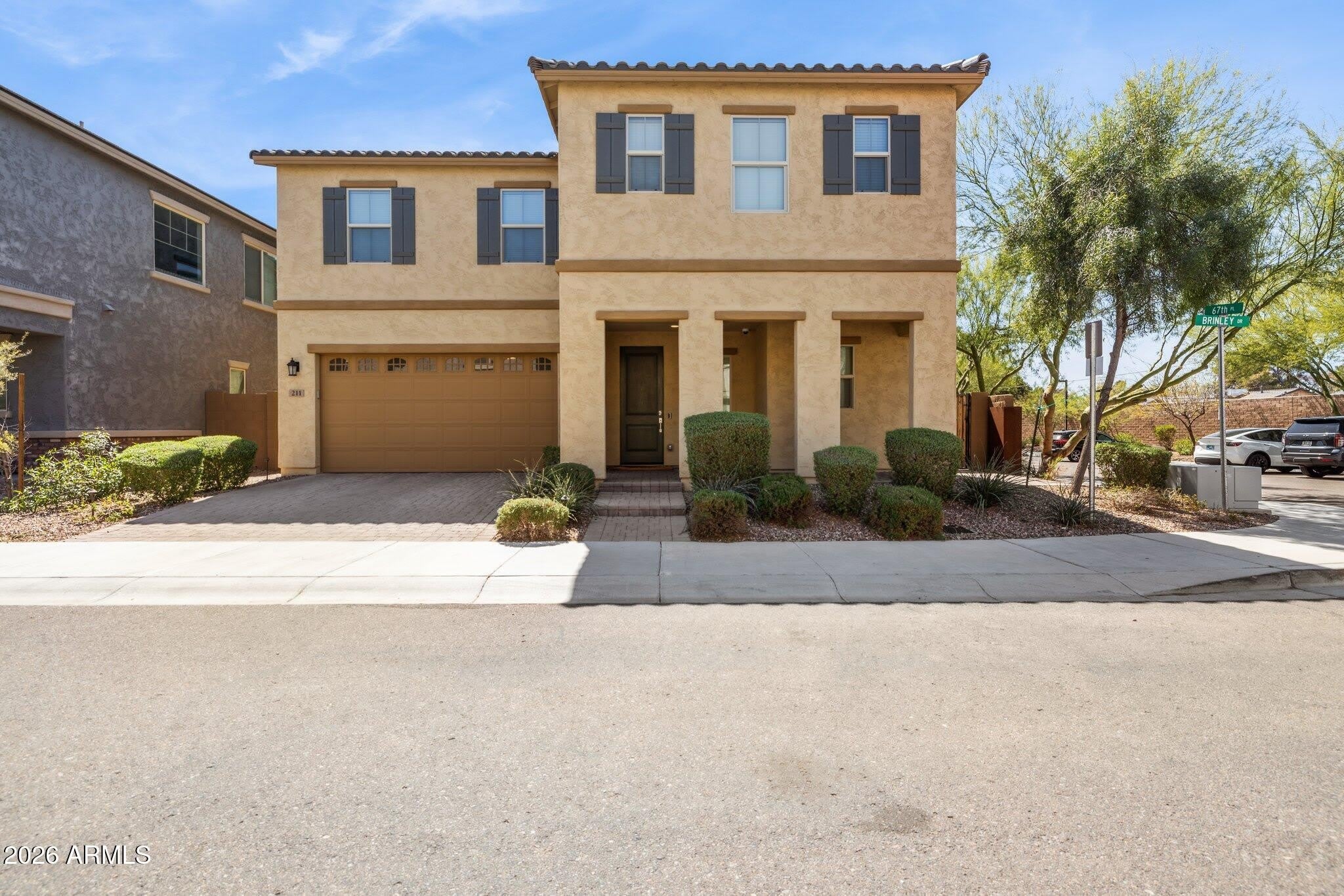 211 E Brinley Drive – photo 2