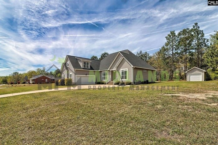 73 Middleton Drive – photo 3