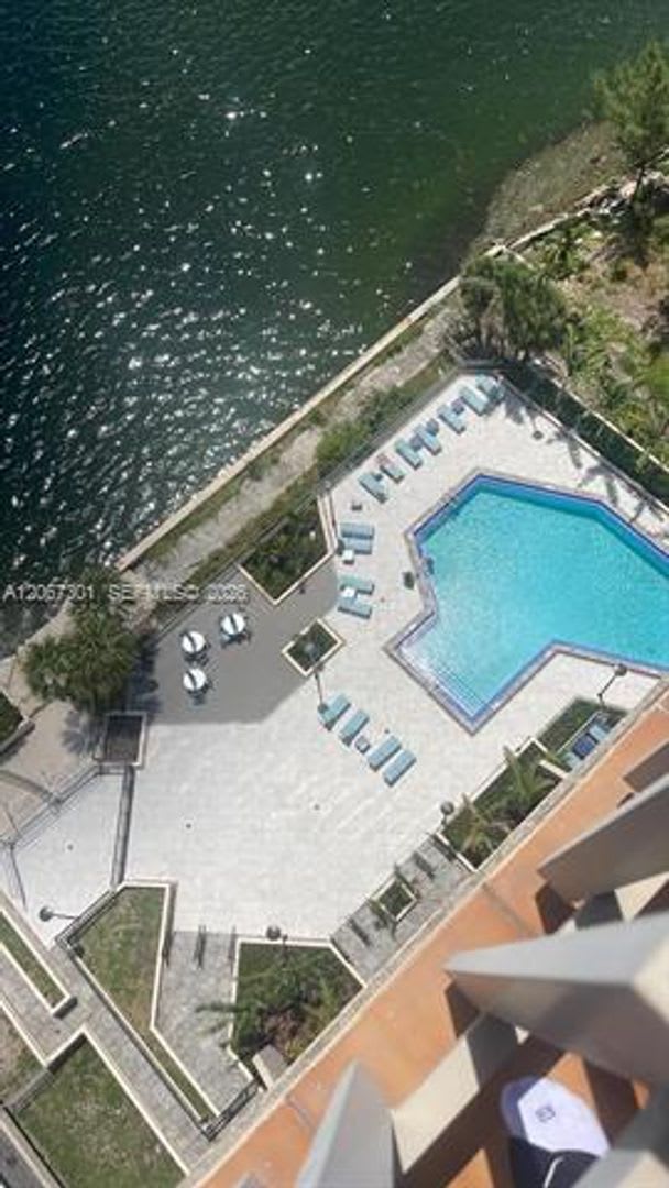 11113 Biscayne Blvd cu-1955, Miami, FL 33181 – photo 5