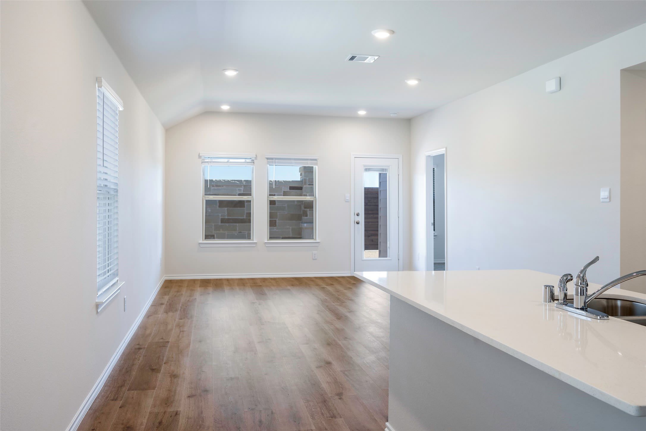 1903 Feeder Way – photo 3