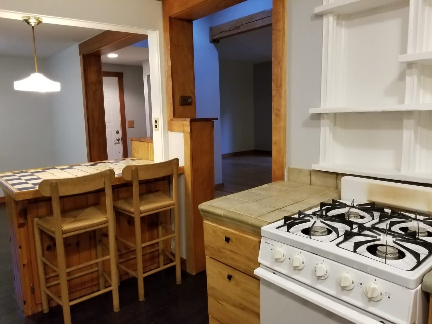 Great 3 bed 2 bath home!! AVAILABLE AUGUST 2027! – photo 4