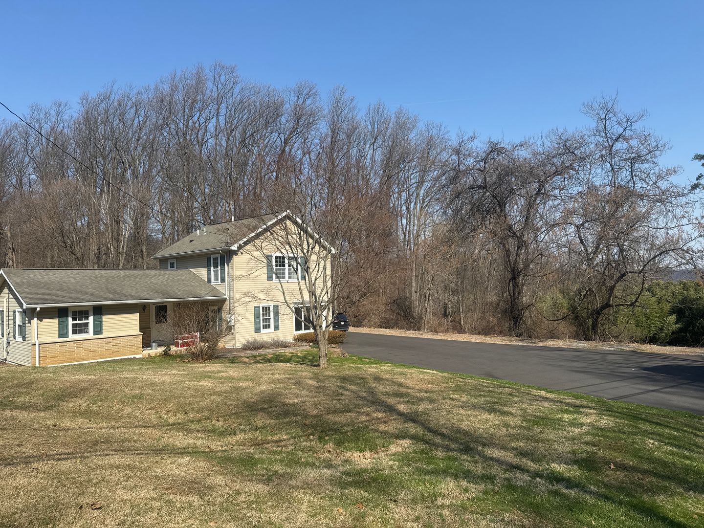 Country Living at Its Finest – 3676 Lower Saucon Road, Hellertown, PA – photo 2