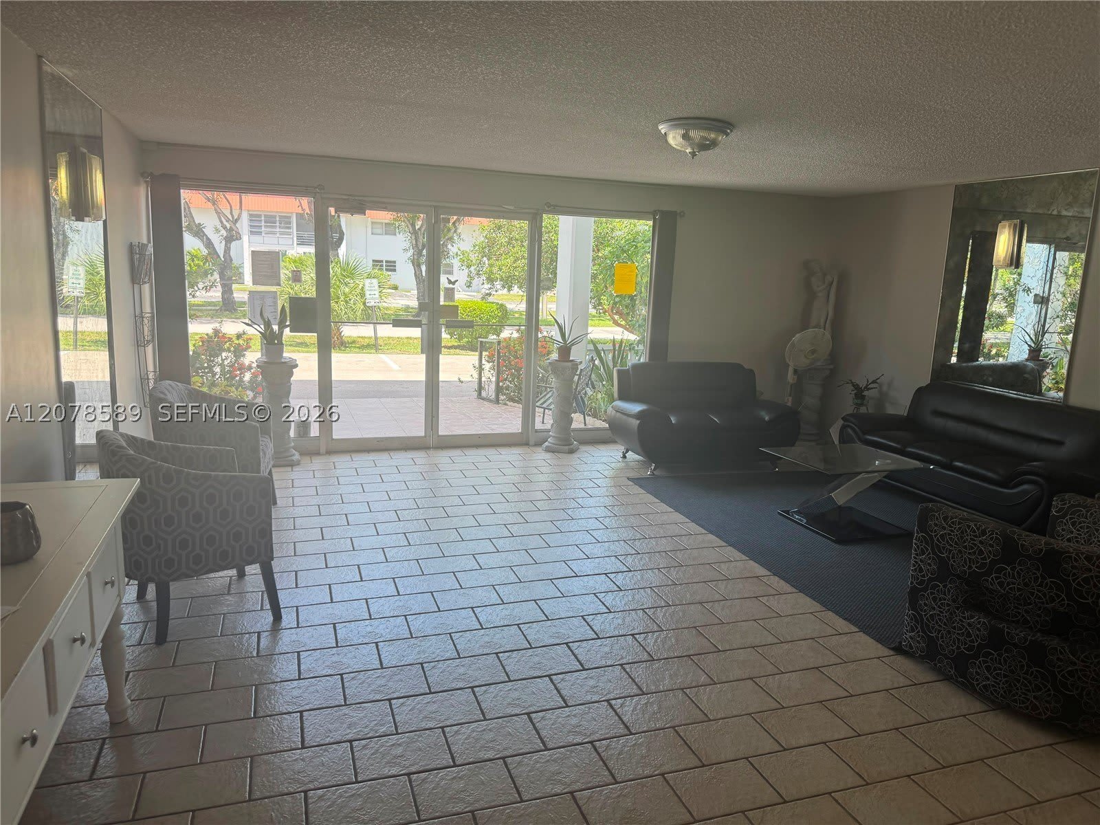 4880 NW 22nd St – photo 2