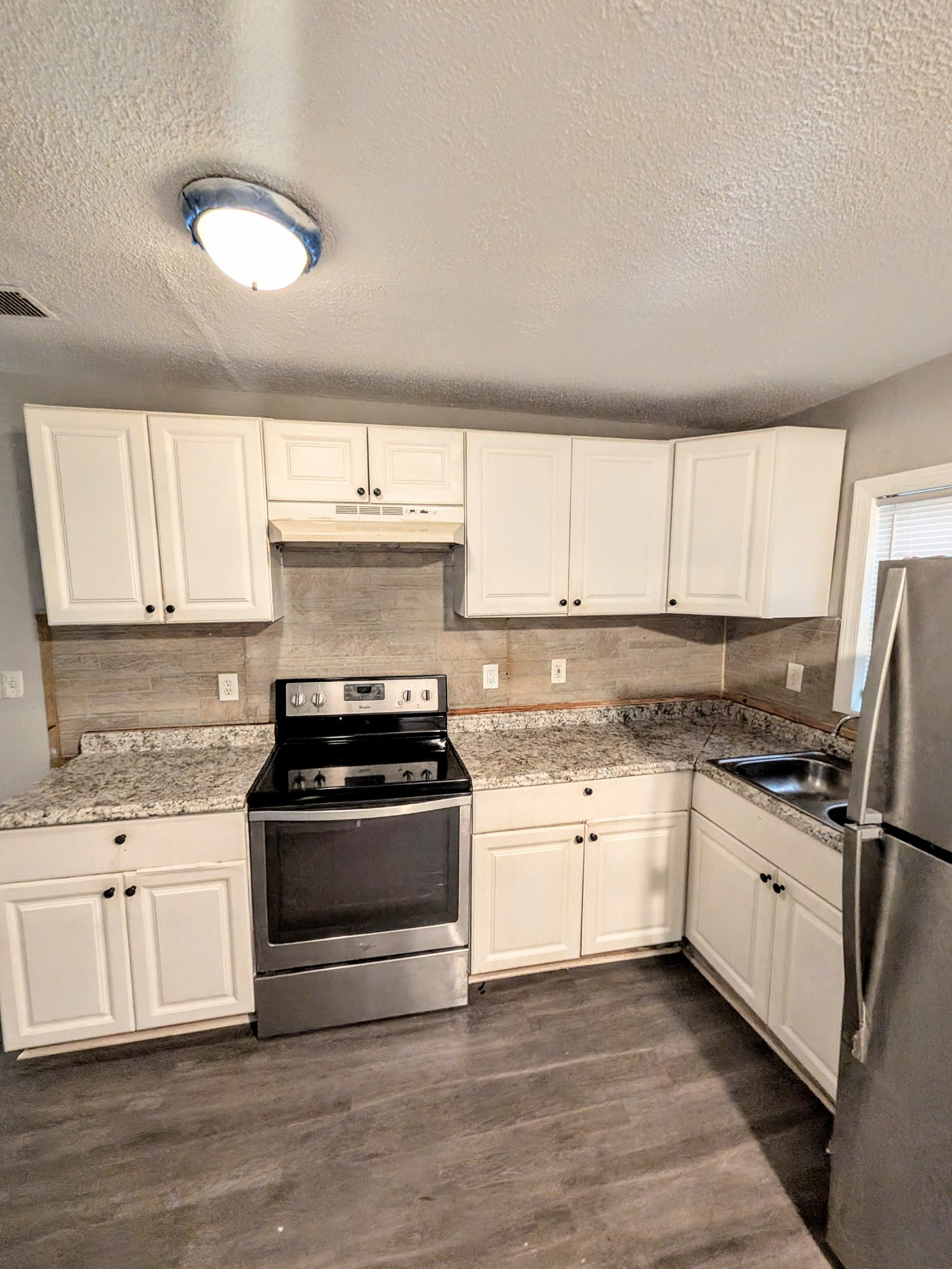 710 McDaniel Street Southwest – photo 3