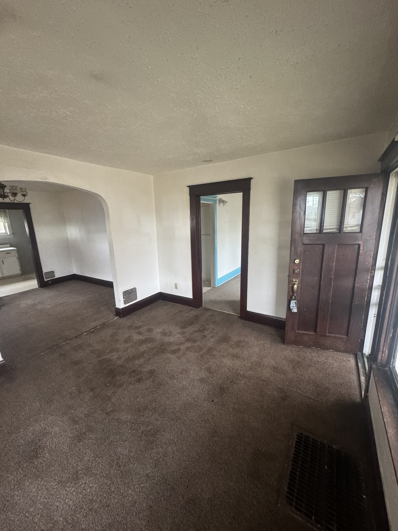 2236 King St – photo 4