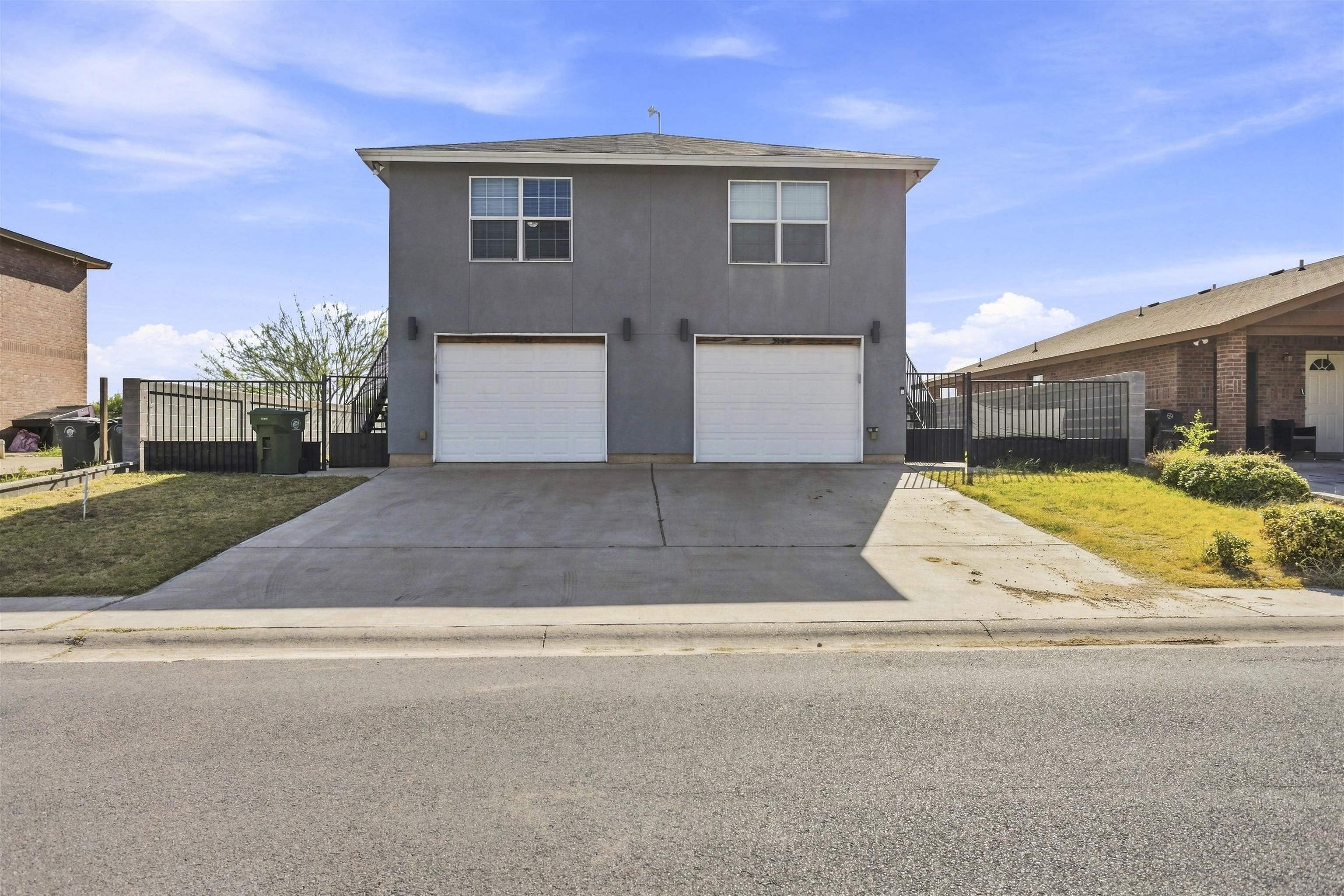 214 Allen Dr – photo 1
