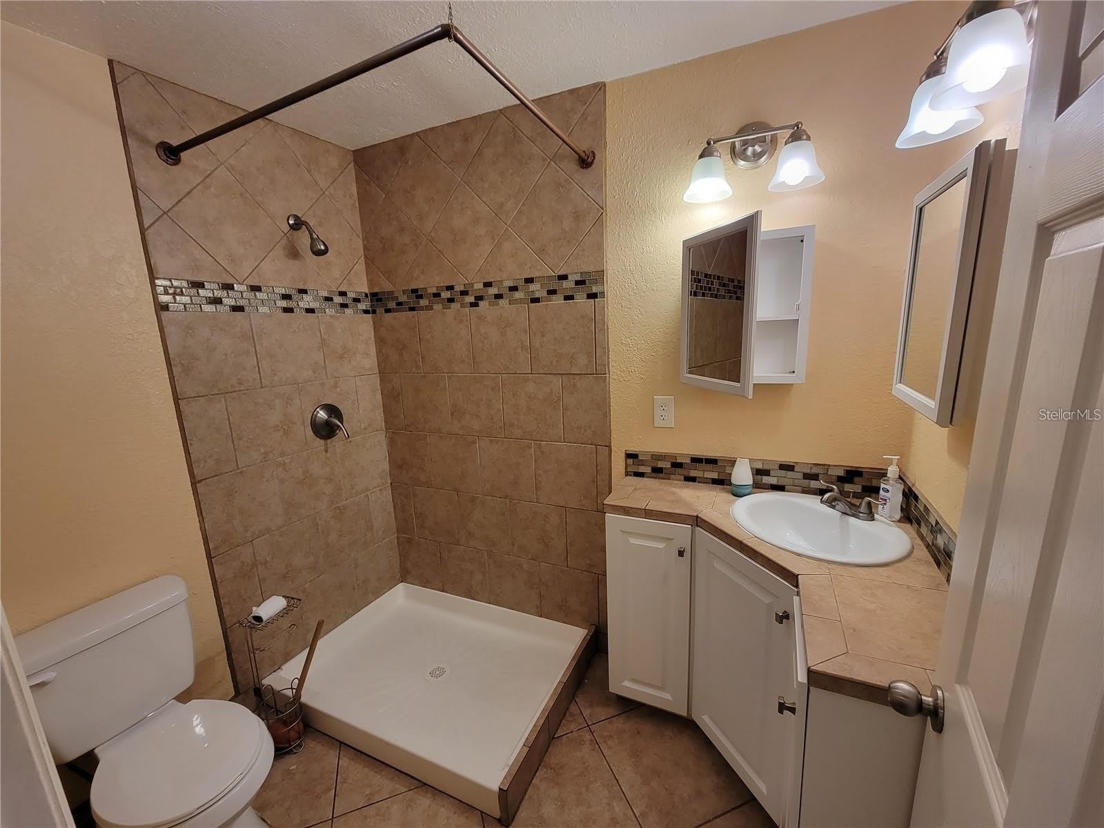 965 NE 2ND Street – photo 4