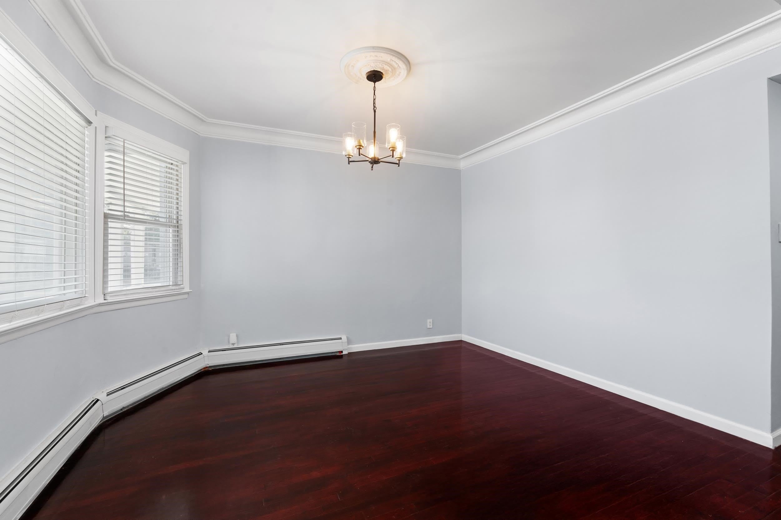 257 KENNEDY BLVD – photo 2