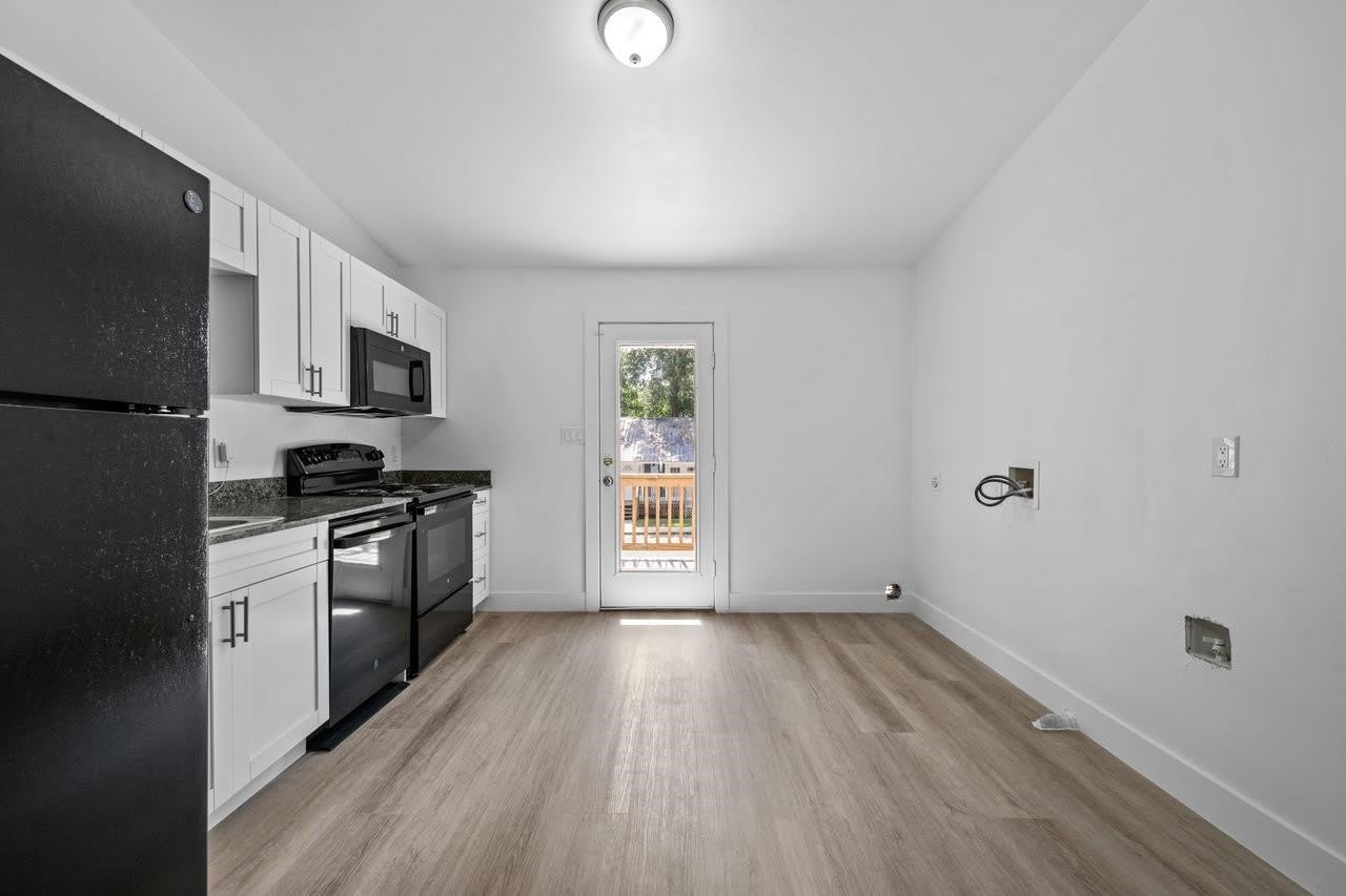 2230 Magnolia Circle – photo 3