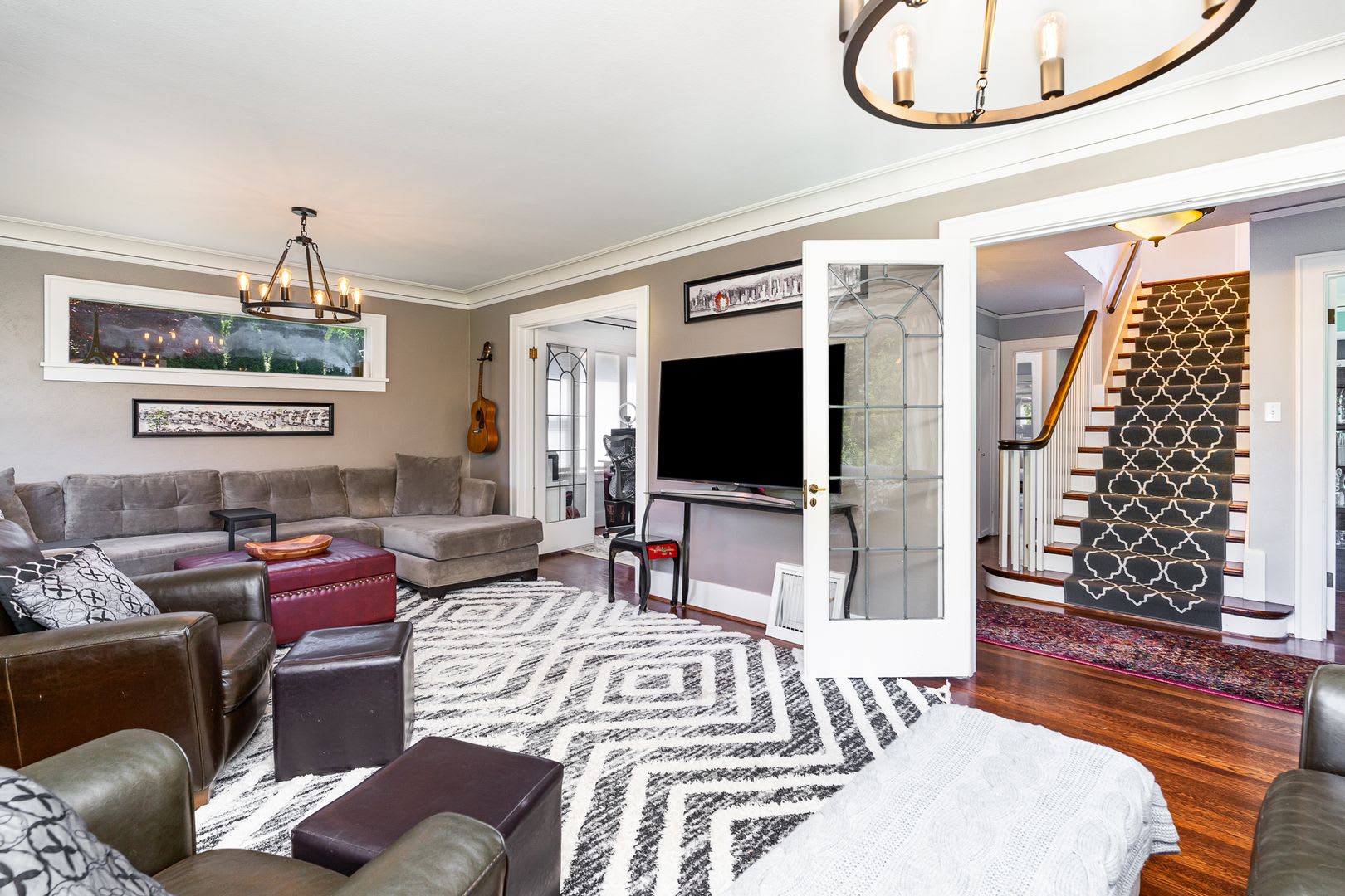Charming North Admiral Craftsman w/ Modern Updates! – photo 4