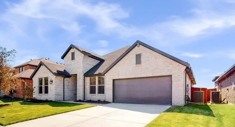 1432 Lawnview Drive – photo 2