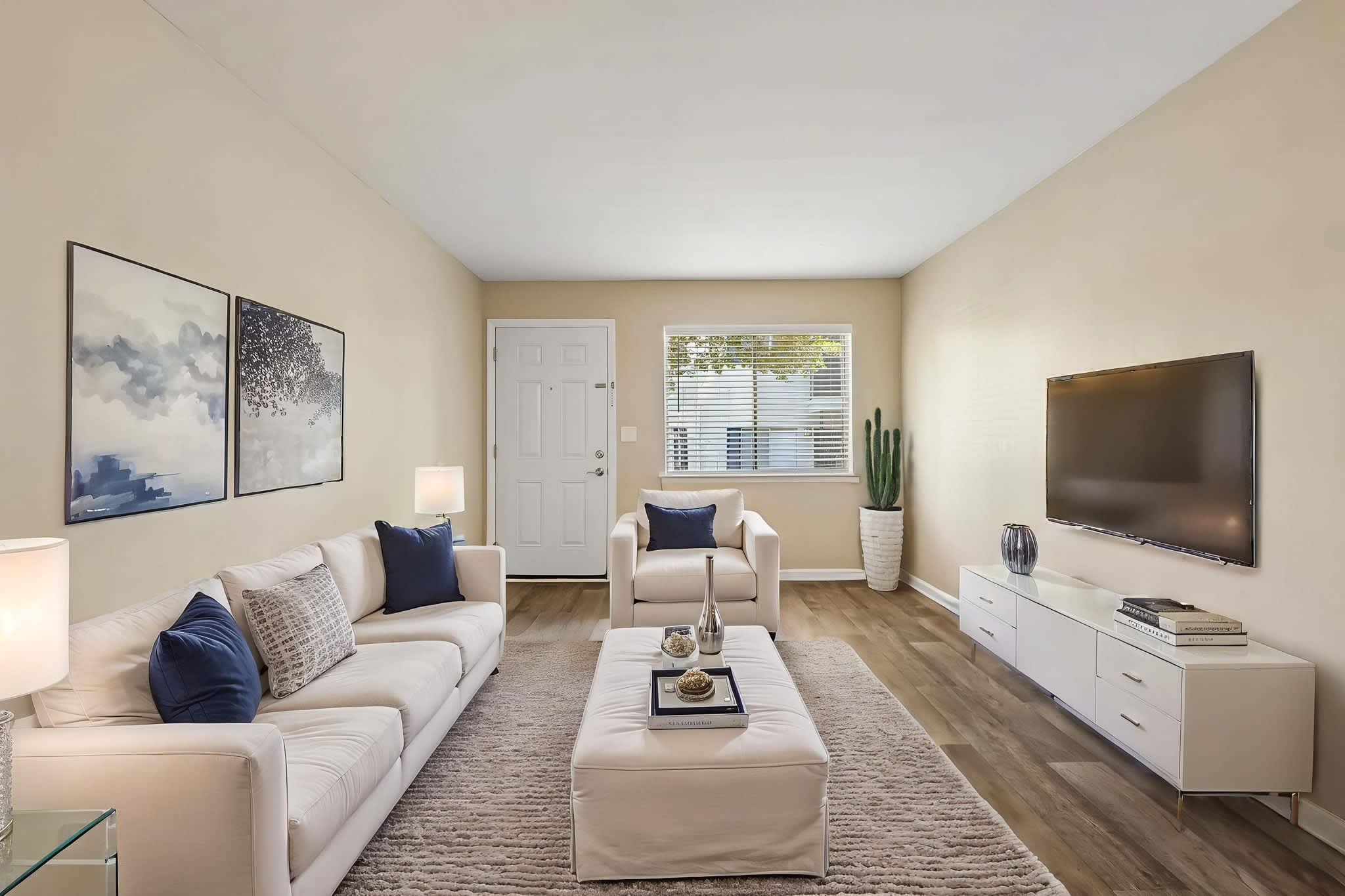 Somerset Apartments – photo 3